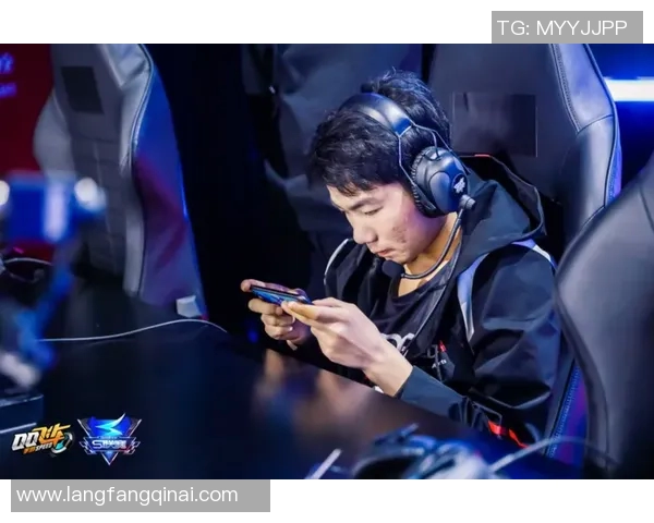 赛后复盘EDG与WE对决中的战术分析与关键决策探讨